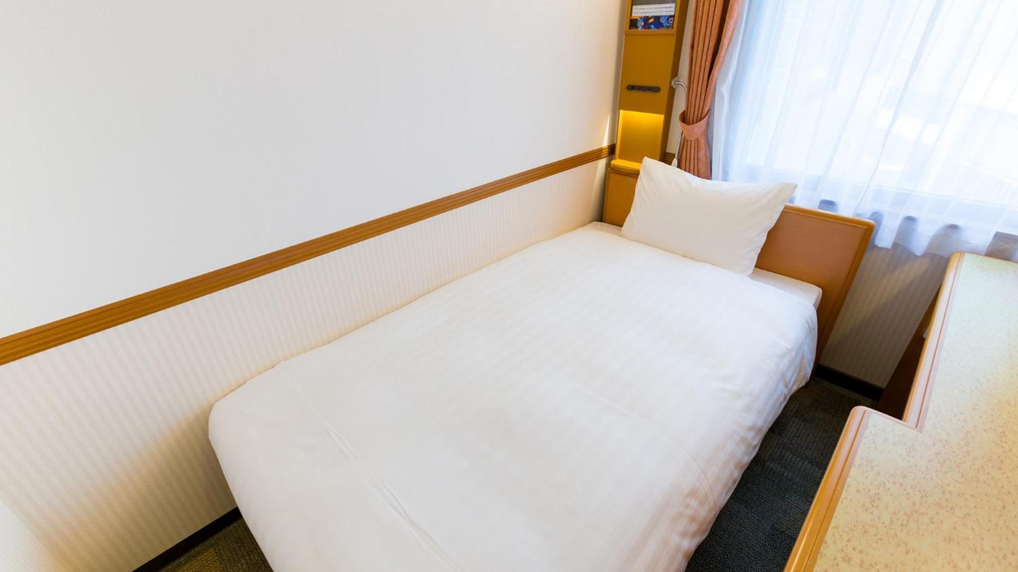 Toyoko Inn Yokohama Sakuragicho Ruang foto
